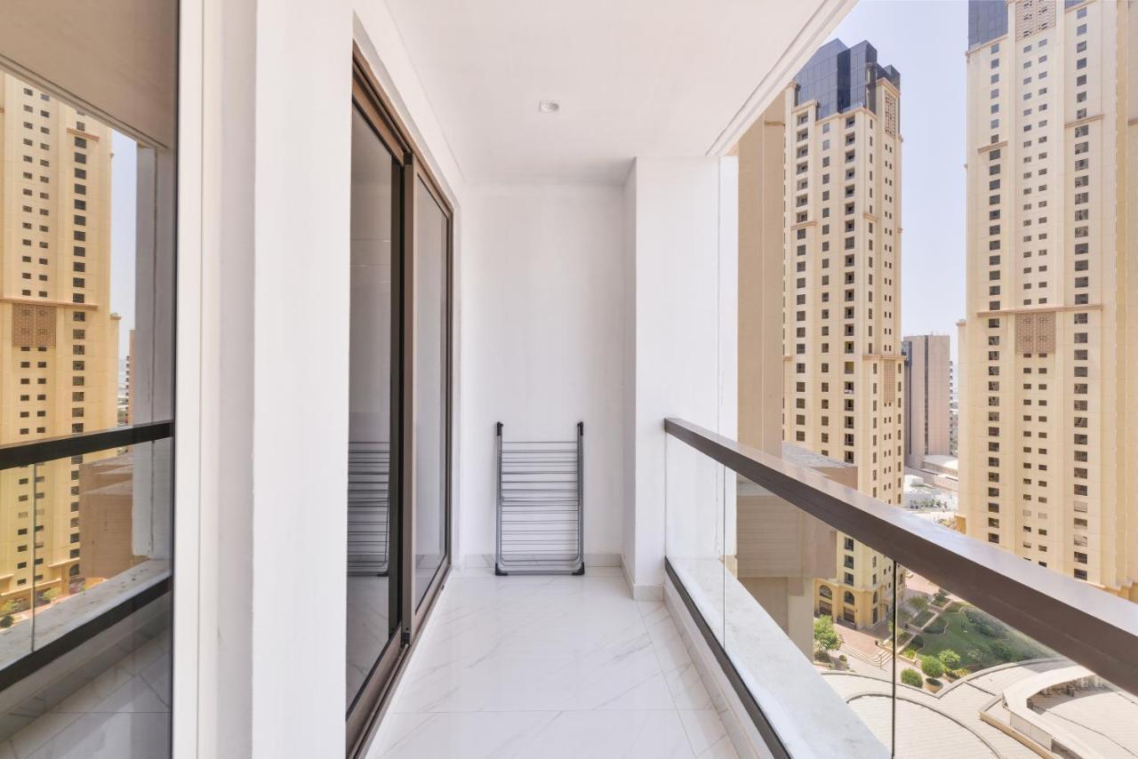 Apartment Waterfront Luxury 3br With Maids In Jbr,