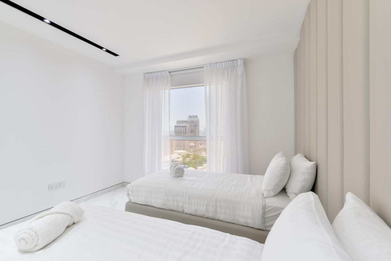 Apartment Waterfront Luxury 3br With Maids In Jbr, Dubai